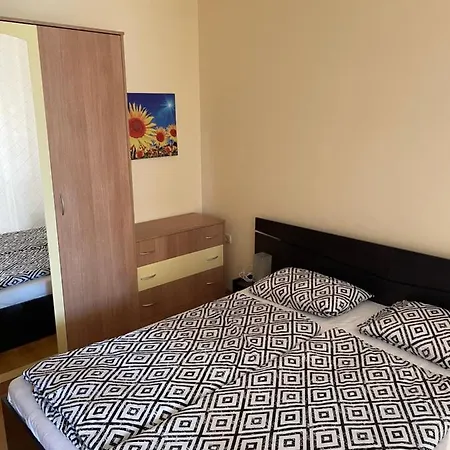 Apartments Apartment Obzor